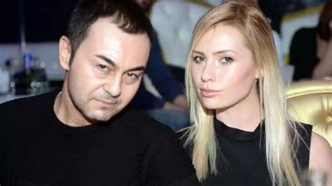 chloe loughnan sevgilisi|Serdar Ortaç'ın eski eşi Chloe Loughnan yeni sevgilisi  .